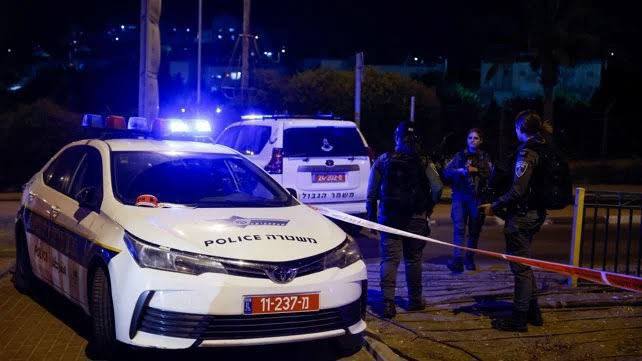 إصابة شاب يبلغ 35 عامًا في جريمة إطلاق نار بطمرة
