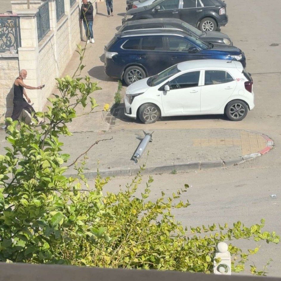 سقوط شظايا في اللد قرب مسجد دون أضرار أو إصابات