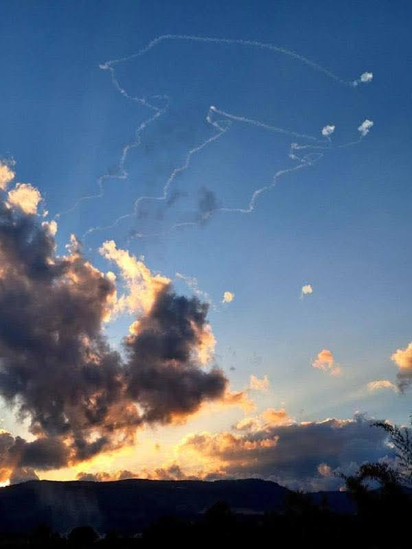 إطلاق صواريخ من جنوب لبنان يستهدف الجليل الأعلى